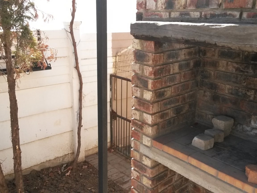 2 Bedroom Property for Sale in Bethlehem Free State